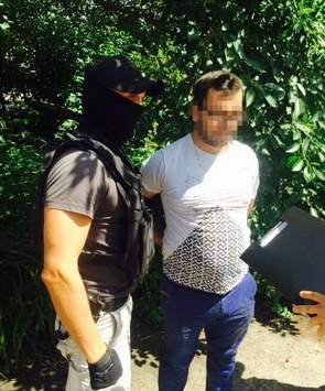 На Київщині затримано на хабарі державного виконавця