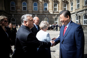 Китай і Угорщина підписали майже 20 угод