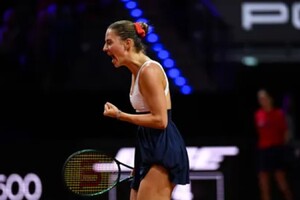 На турнірі WTA Штутгарт відбулись останні поєдинки першого кола, у яких Марта Костюк обіграла Лауру Зігемунд